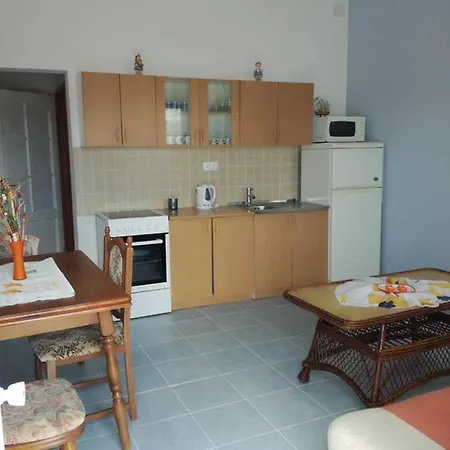 Apartman S Pogledom Na More 2 Kruševo